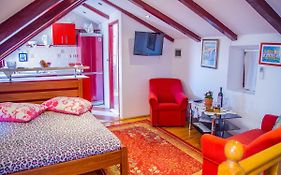 Old Town Apartmant